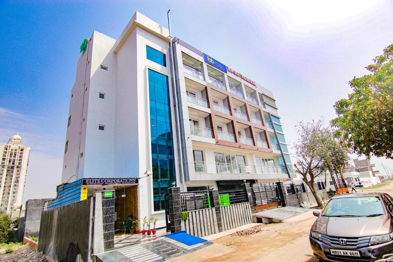 Fabhotel Satyam International Noida Exterior photo
